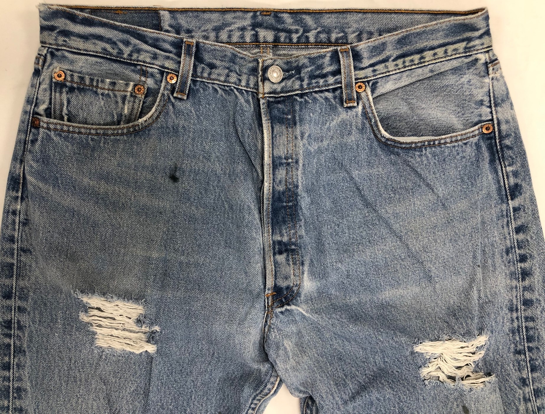 Levi's 501 Vintage W34 L34 Made in Mexico Men's Men Straight Blue Denim  Jeans with Authentic Destroy on front legs